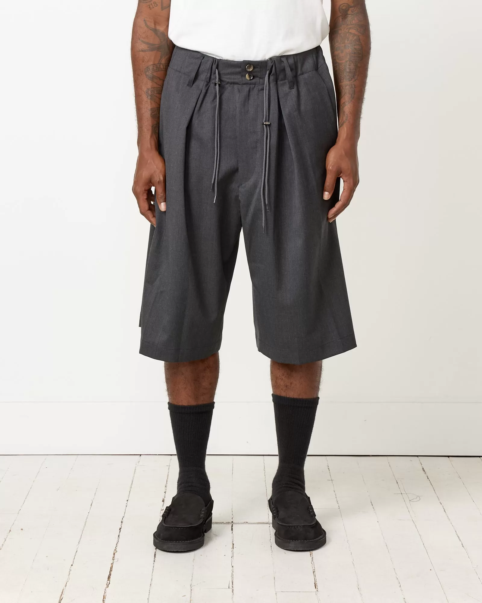 Circular Short Pants