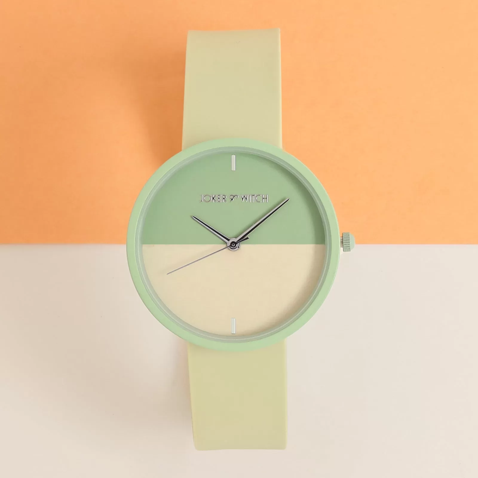 Duet Vibrance Green Silicone Strap Watch