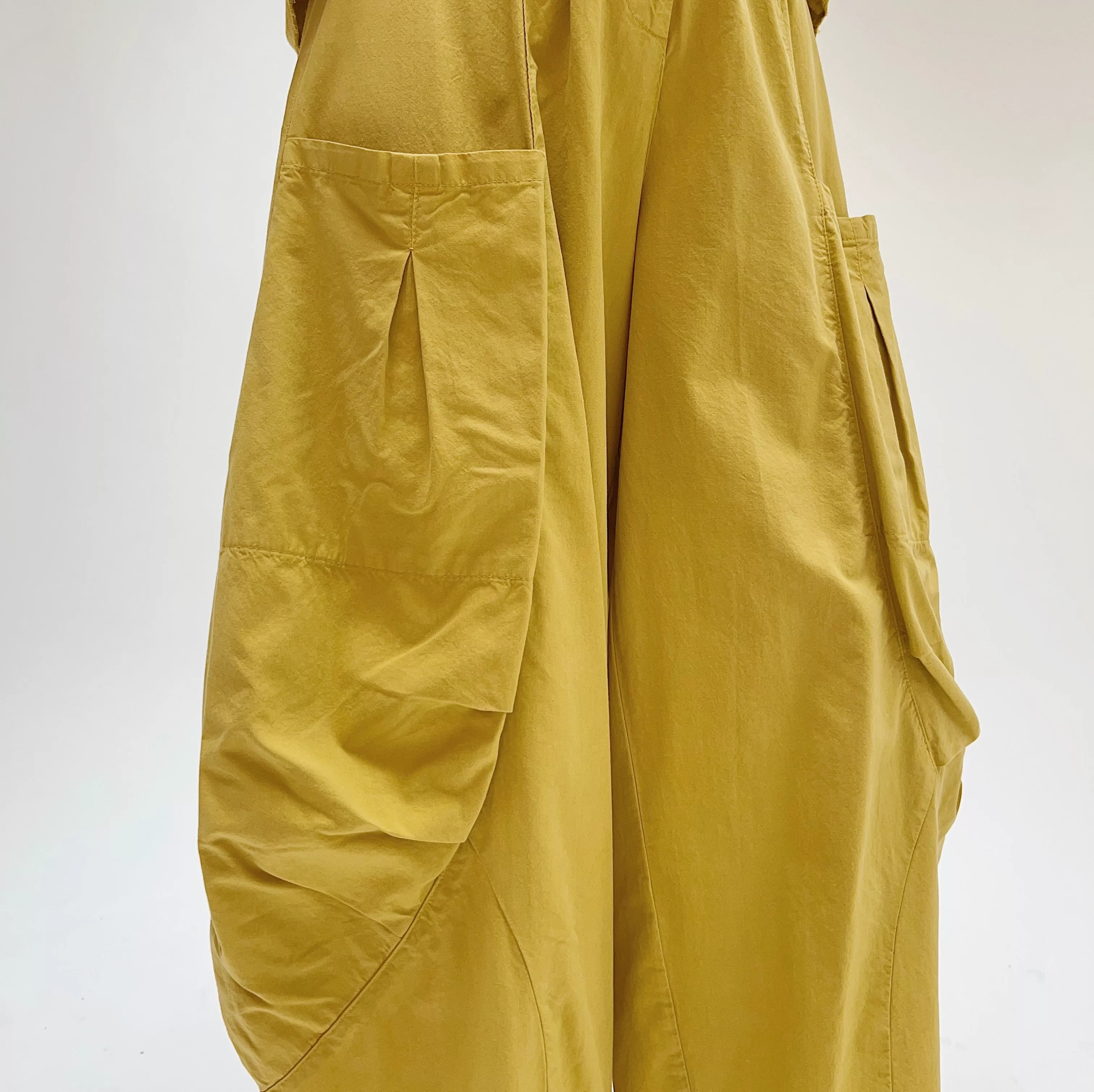 Eleven Stitch | Double Pocket Cotton Pant in Goldenrod