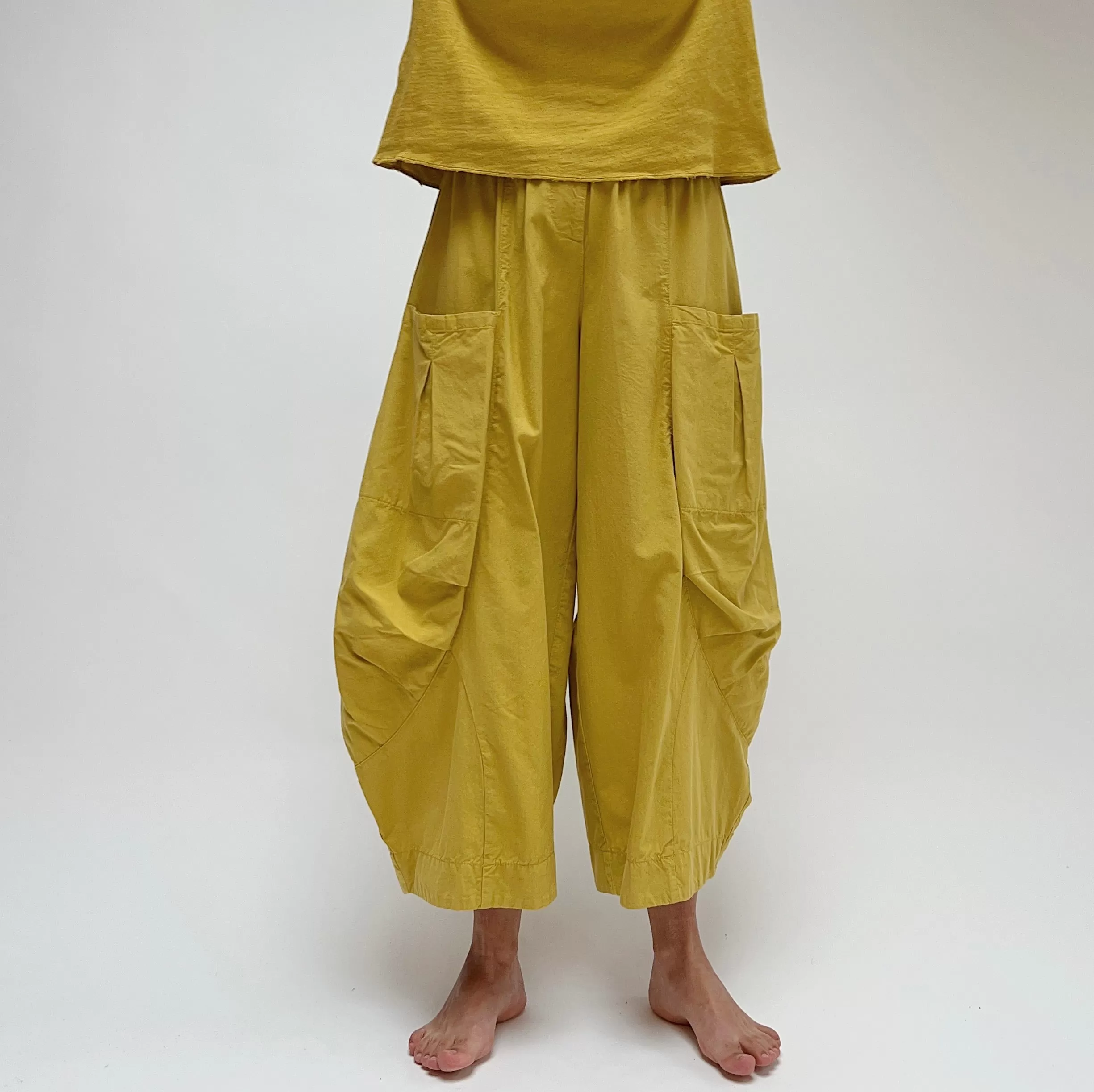 Eleven Stitch | Double Pocket Cotton Pant in Goldenrod