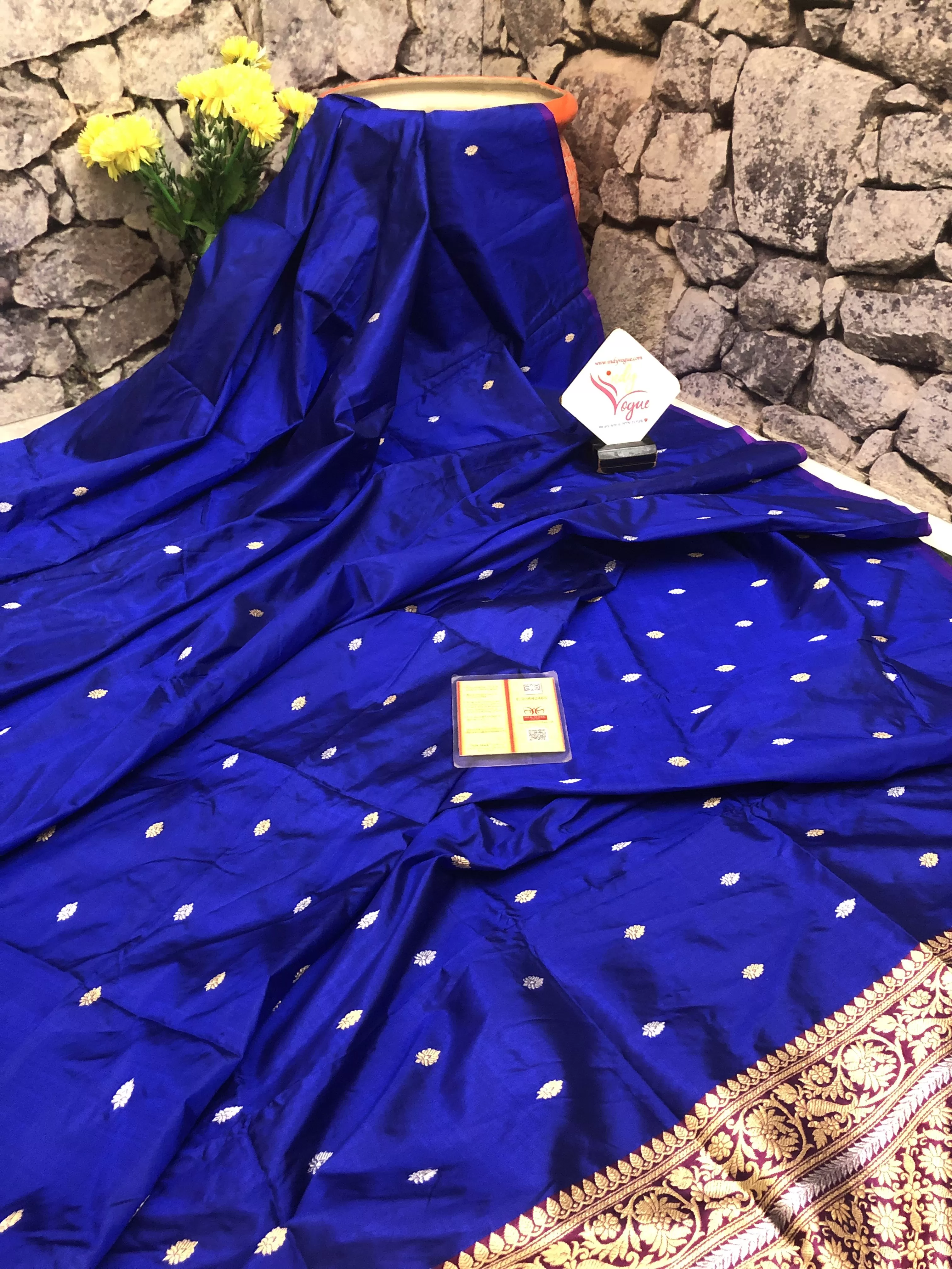 Midnight Blue Color Pure Katan Banarasi Saree with Tanchoi Pallu