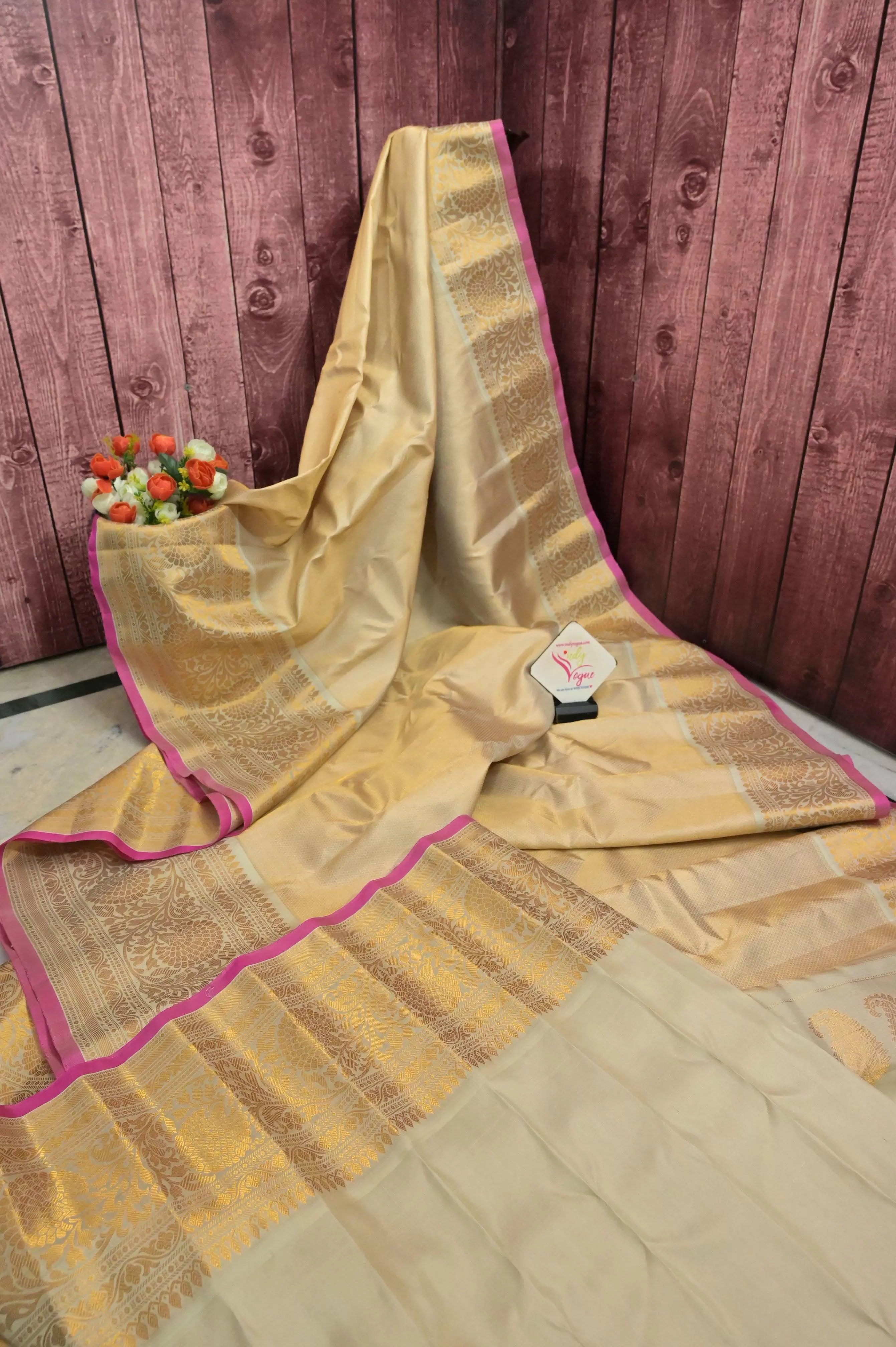 Offwhite and Golden Color Pure Gadwal Silk Saree with Brocade Work