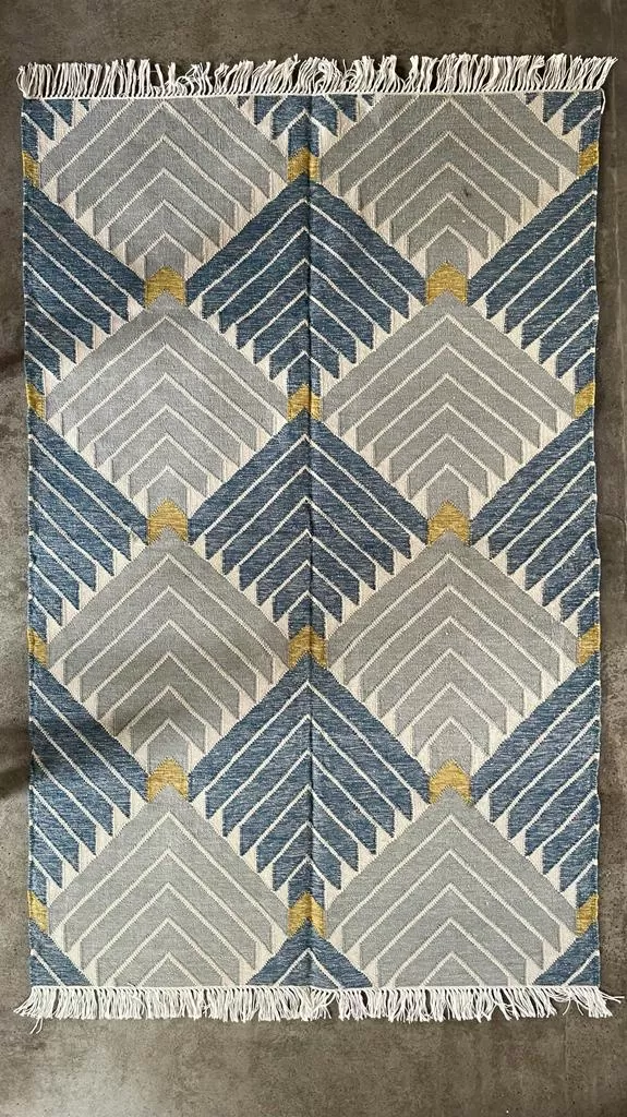 Recycled Indoor/ Outdoor RUG 42