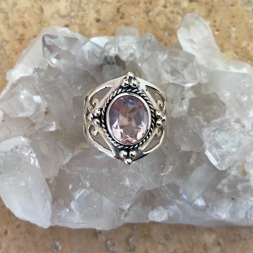 Rose Quartz Oval Gemstone Ring - Surya