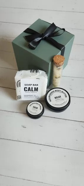 THE RELAXING SELF CARE BOX